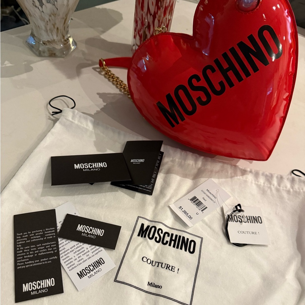 MOSCHINO Heart Shaped Logo Crossbody / Shoulder Bag - Picture 15 of 15
